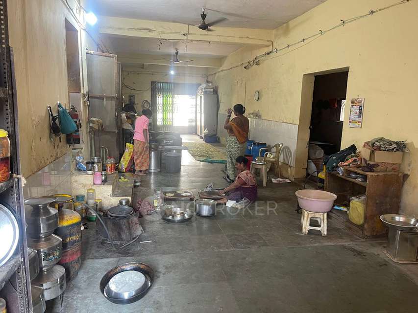 Godown/Warehouse in Aditya Spices & Packaging [k1 Korde Masale], Mumbai for Rent 