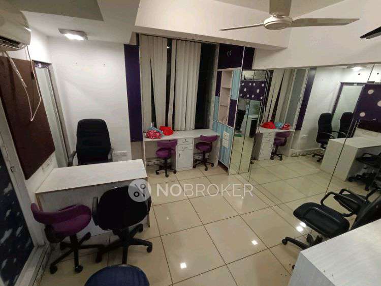 Office Space in Ghatkopar East, Mumbai for Rent 