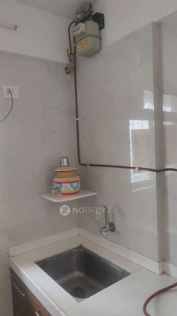 2 BHK Flat In Shraddha Chhaya, Borivali West For Sale  In Borivali West