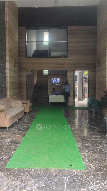 2 BHK Flat In Shraddha Chhaya, Borivali West For Sale  In Borivali West