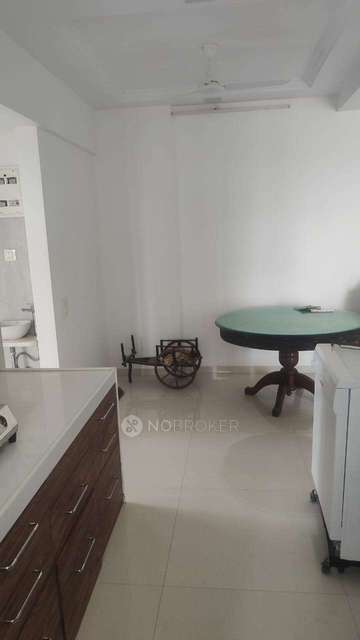 2 BHK Flat In Shraddha Chhaya, Borivali West For Sale  In Borivali West