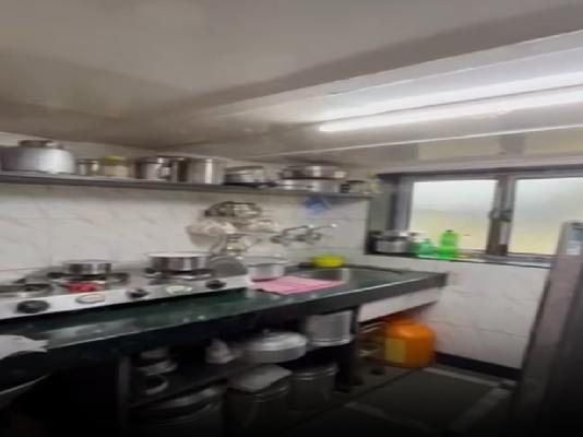 1 RK Flat In Trishul Building For Sale  In Lower Parel