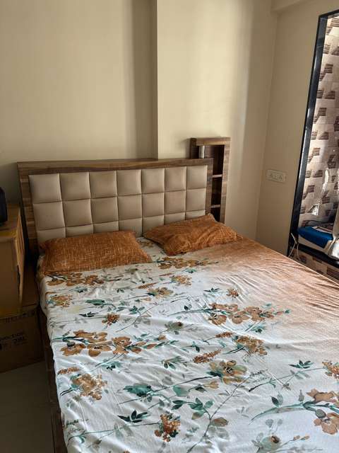 2 BHK Flat In Mantri Park For Sale  In Goregaon