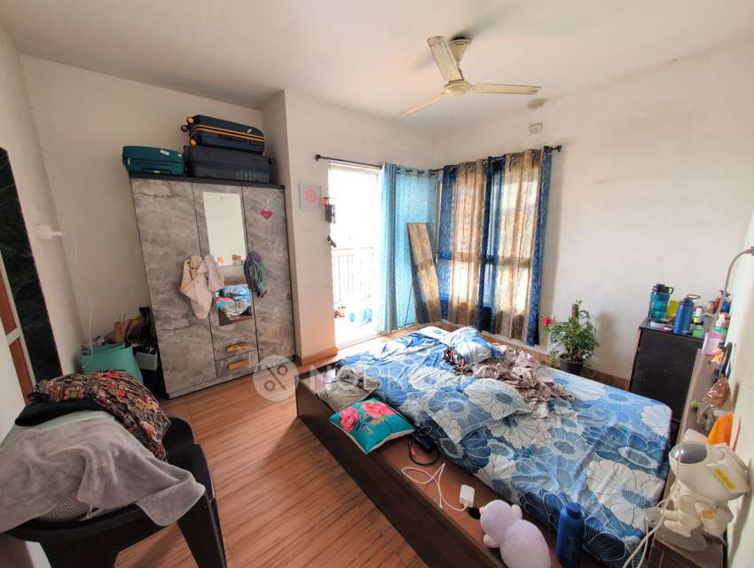 2 BHK Flat In Db Orchid Ozone For Sale  In Dahisar East