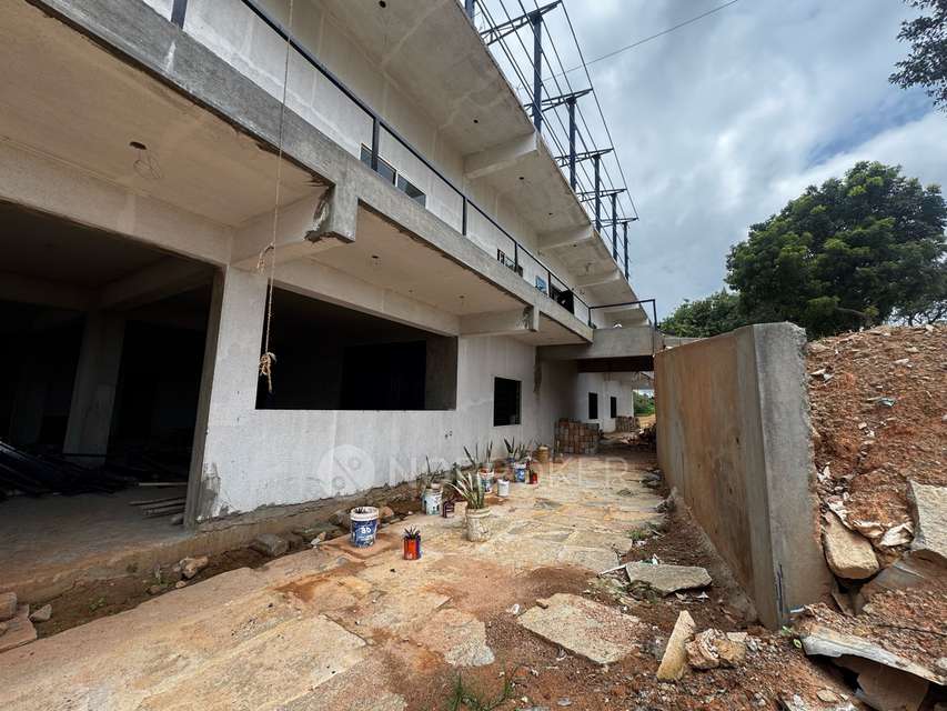 Godown/Warehouse in Nagadasanahalli, Bangalore for Rent 