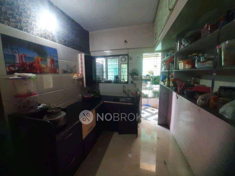 1 BHK Flat In Swapnshilp Buiding  For Sale  In  Chikhali