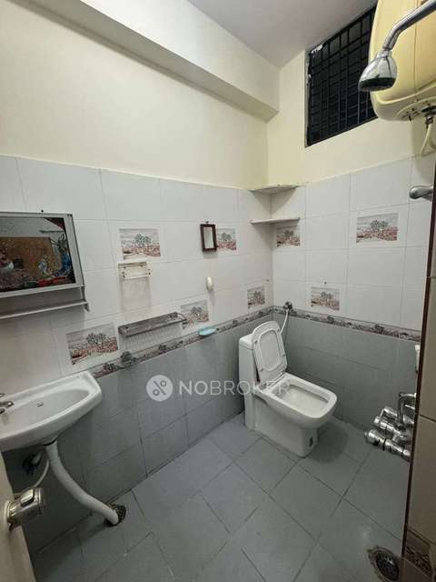 4+ BHK House For Sale  In Kukatpally