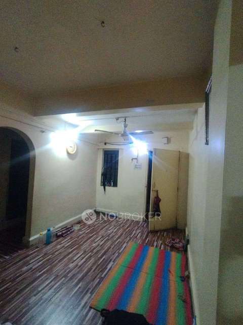 2 BHK Flat In Standalone  Building  for Rent  In  Shukrawar Peth
