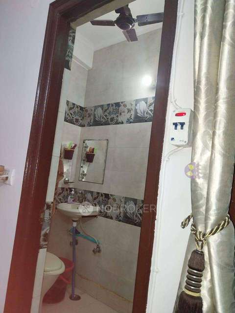 2 BHK Flat In Sps Homes For Sale  In Ashok Vihar Phase Ii