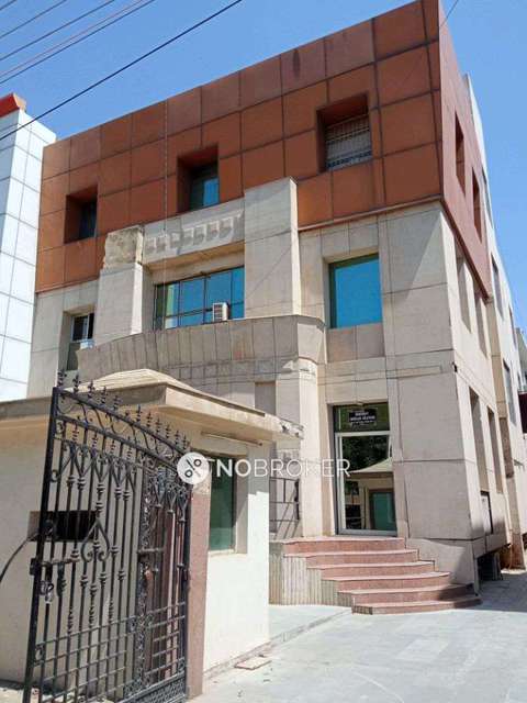Industrial Building in Sector 65, Noida for sale 