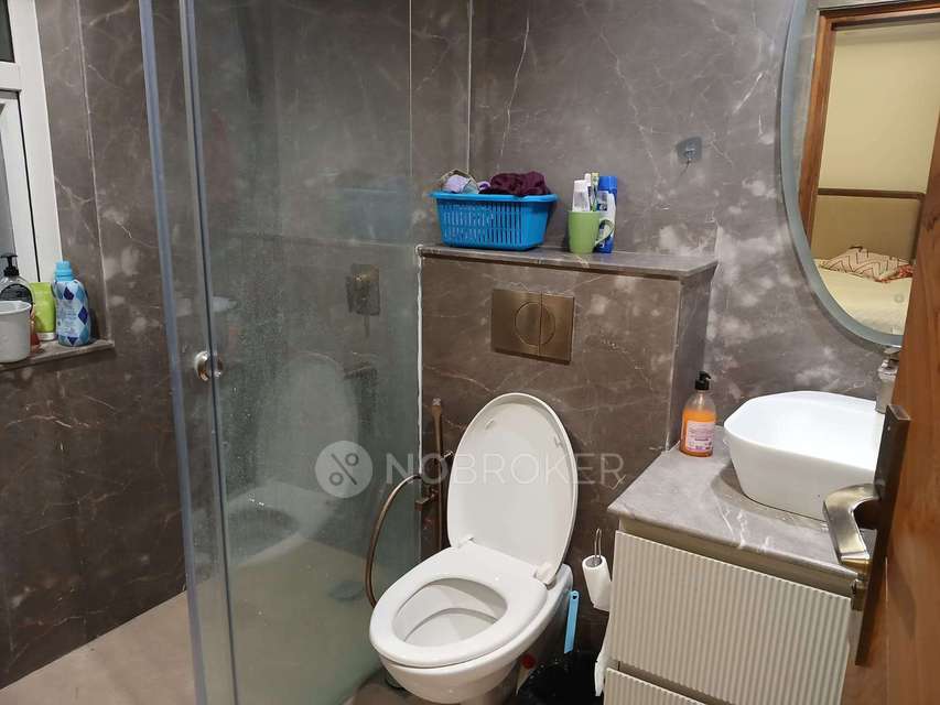 4+ BHK Flat In Ap For Sale  In B762, Dlf Phase Iv, Sector 27, Gurugram, Haryana 122009, India