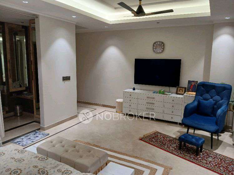 4+ BHK Flat In Ap For Sale  In B762, Dlf Phase Iv, Sector 27, Gurugram, Haryana 122009, India