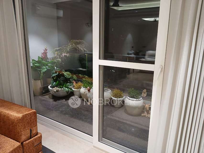 4+ BHK Flat In Ap For Sale  In B762, Dlf Phase Iv, Sector 27, Gurugram, Haryana 122009, India