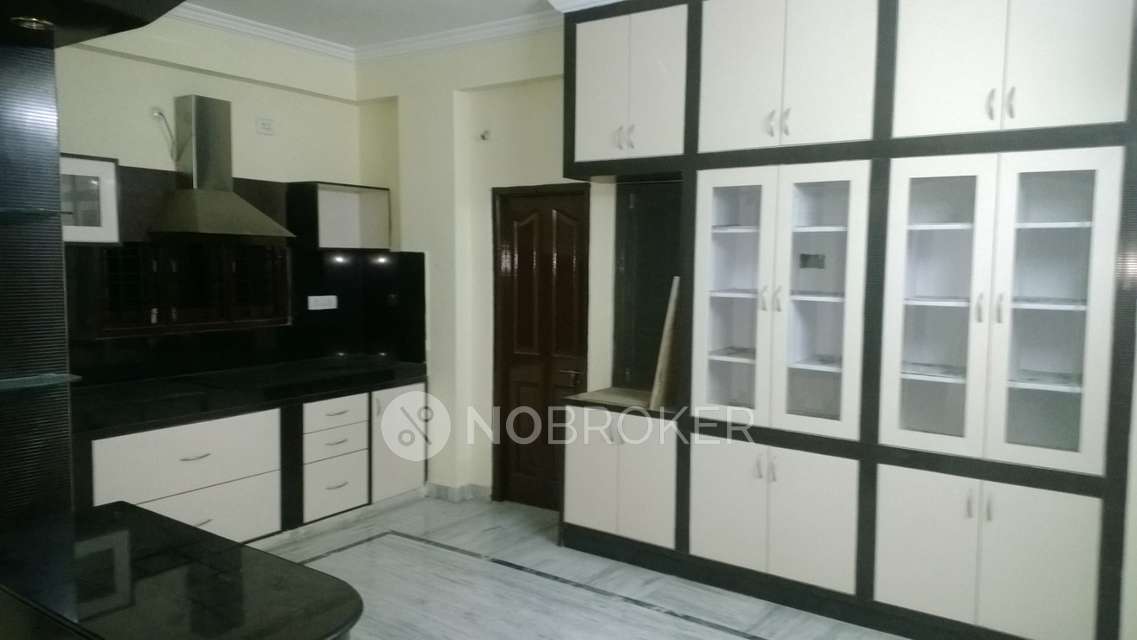 3 BHK Flat In Sujaya Residency For Sale  In Madhapur