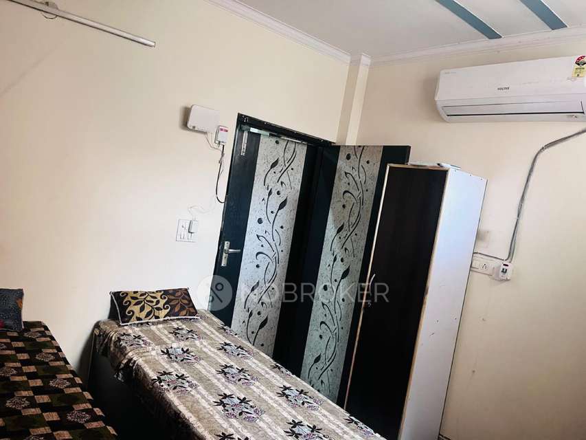 PG for Girls in Govindpuri