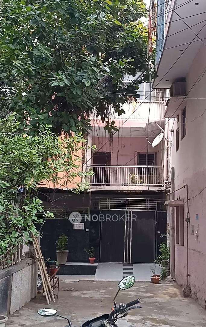 Plot For Sale  In Begampur Extension