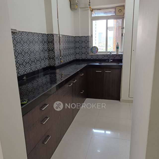 2 BHK Flat In Lodha Amara, Thane For Sale  In Thane