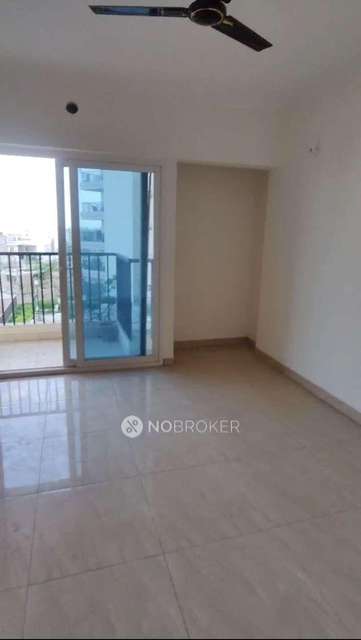 2 BHK Flat In 16th Parkview For Sale  In  Gaur Yamuna City