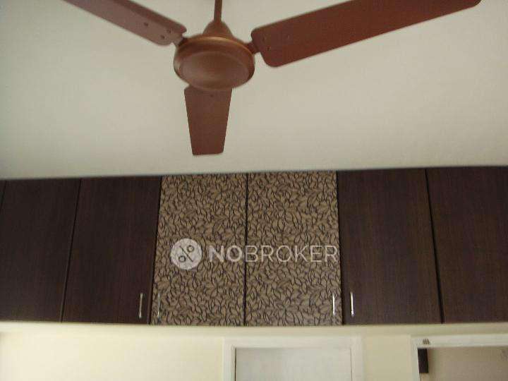 2 BHK Flat In Sree Guru Upaasana,  Vallalar Street Velacherry For Sale  In Gandhi Nagar