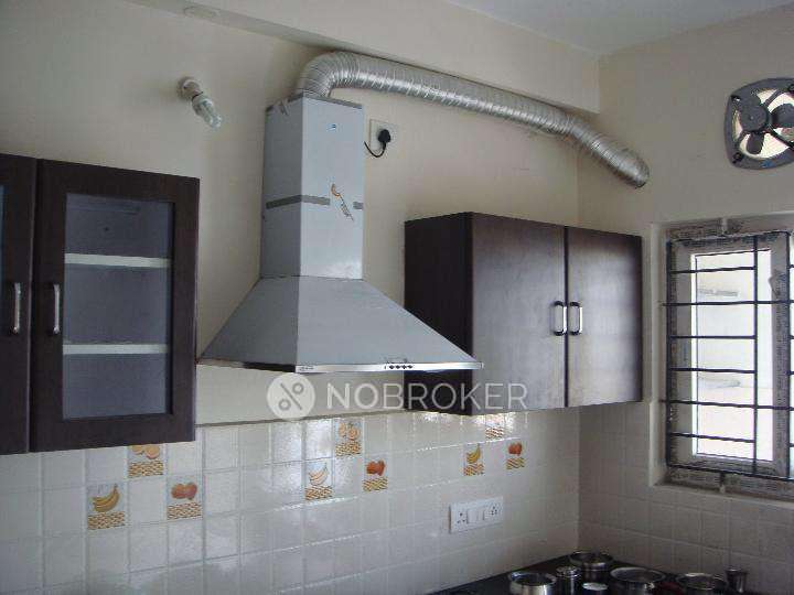 2 BHK Flat In Sree Guru Upaasana,  Vallalar Street Velacherry For Sale  In Gandhi Nagar