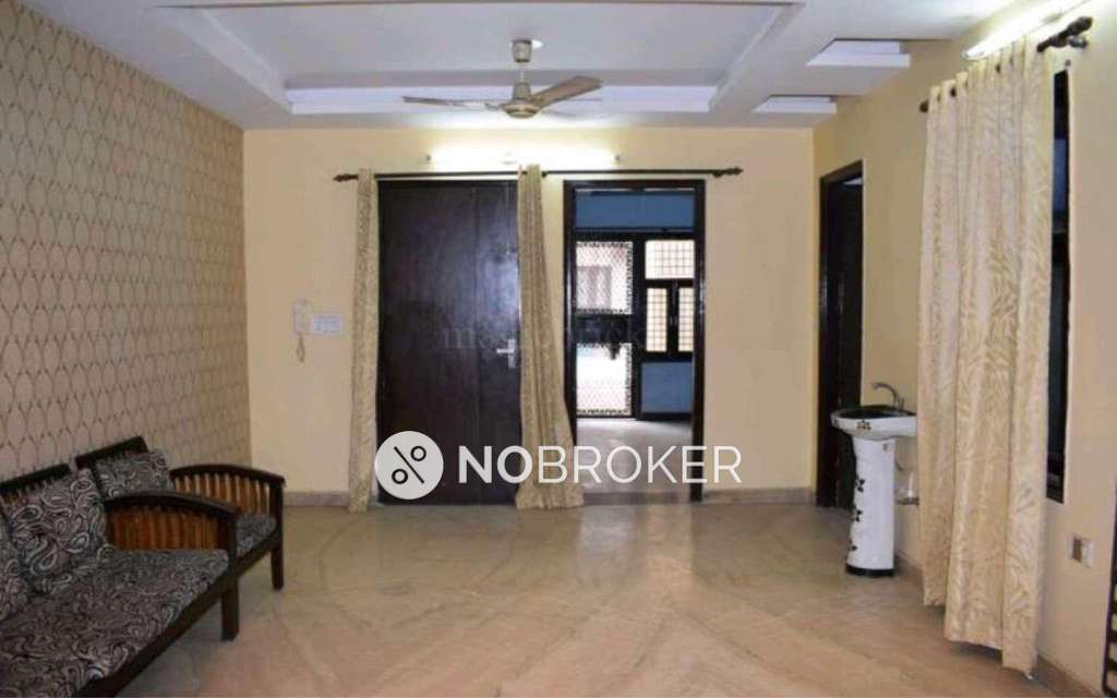 3 BHK Flat In Rama Park For Sale  In Veer Bazar Road