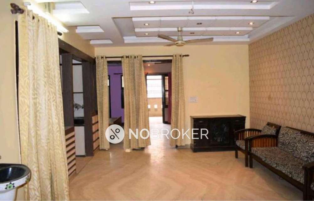 3 BHK Flat In Rama Park For Sale  In Veer Bazar Road