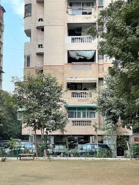 3 BHK Flat In Sukh Sagar Apartments For Sale  In Dwarka