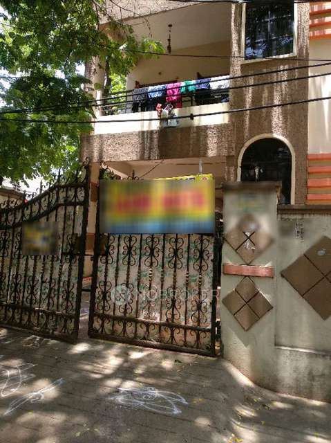 PG for Girls in Manikonda