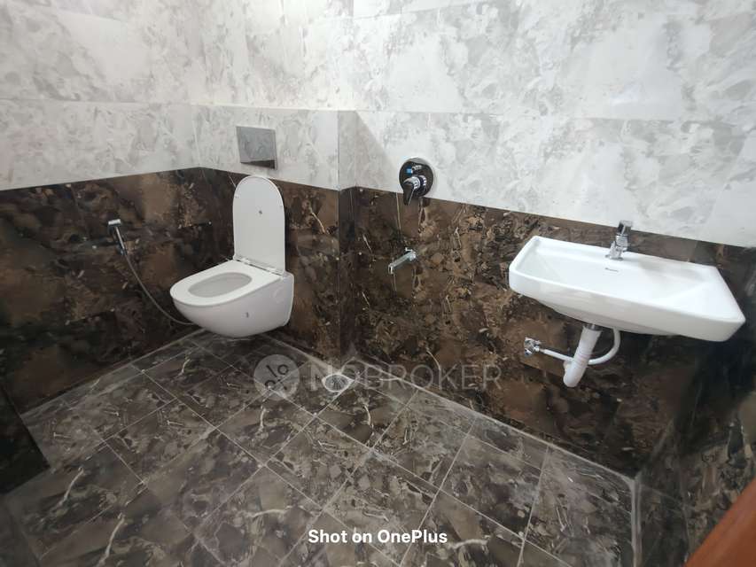 3 BHK Flat In Praneeth Pranav  Daffodils For Sale  In Bowrampet