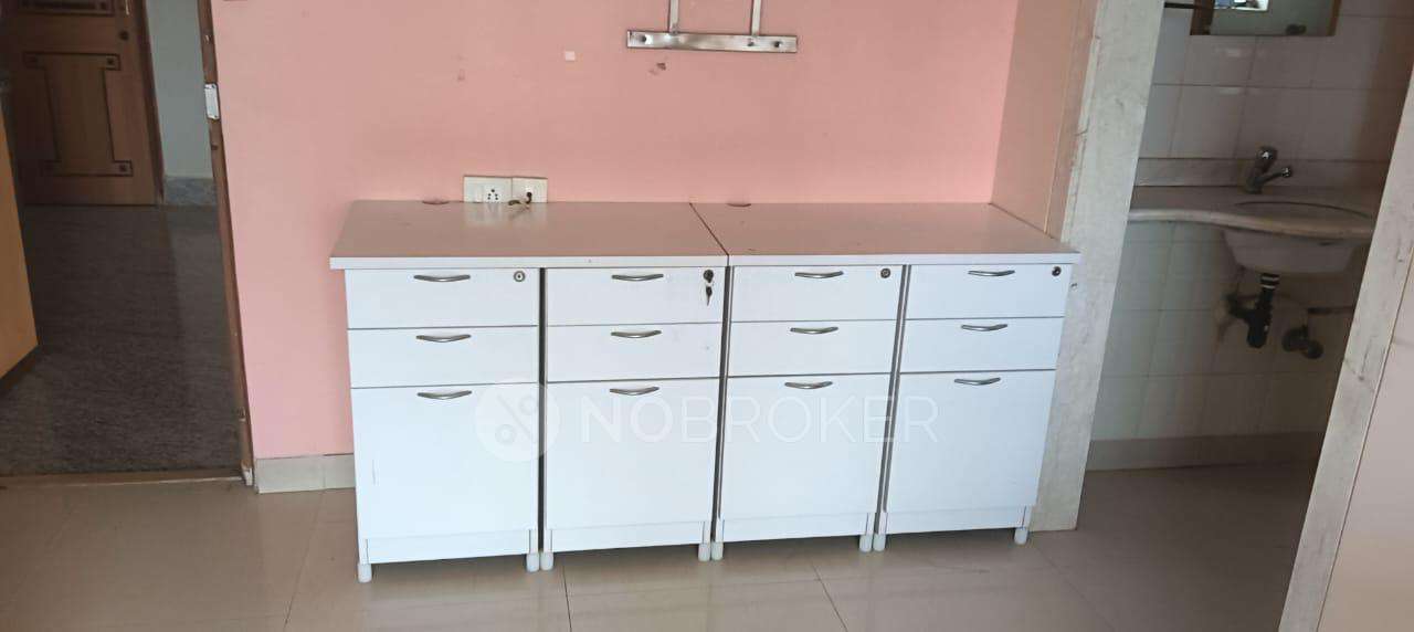 1 BHK Flat In Shivam A  For Sale  In Vile Parle West