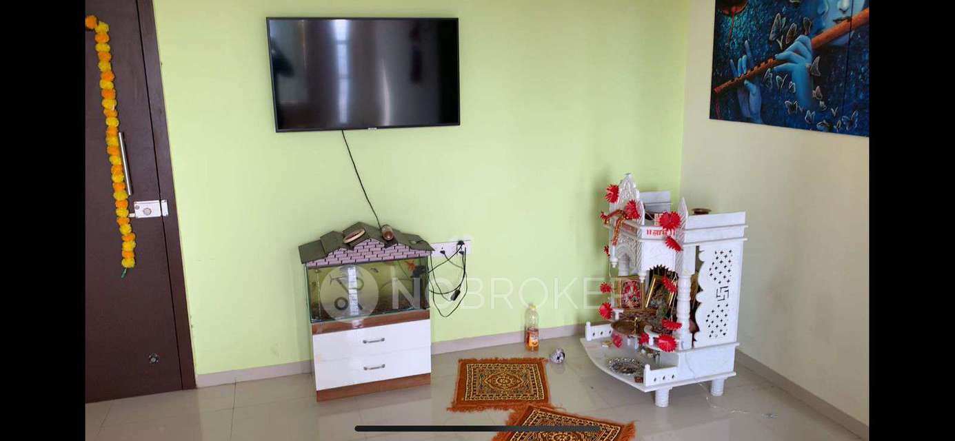 2 BHK Flat In Majestique City For Sale  In Wagholi