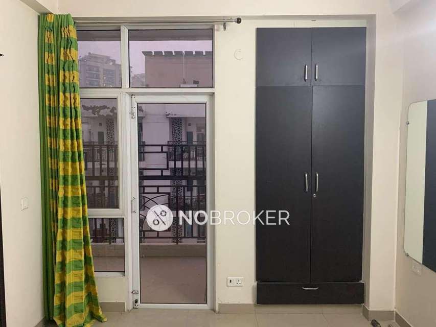 3 BHK Flat In Jm Aroma For Sale  In Sector 75