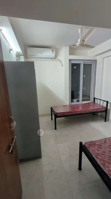 PG for Girls in Adi Shankaracharya Marg