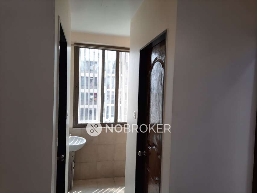 2 BHK Flat In Skyi Star Towers for Rent  In Bhukum