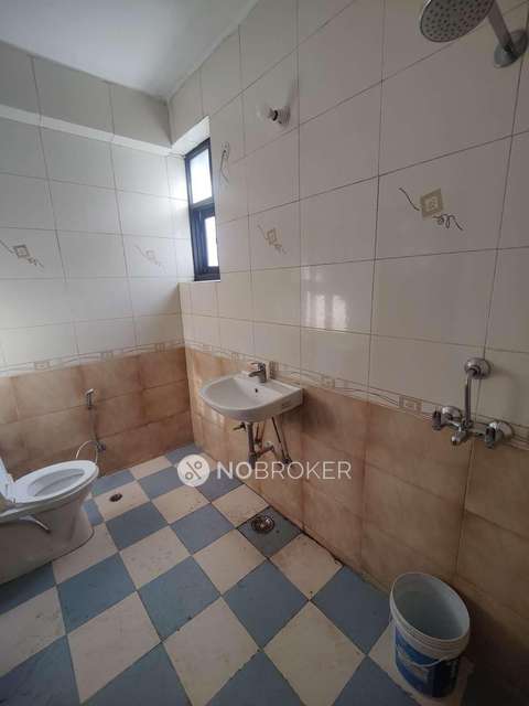 3 BHK Flat In Shree Krishna Cghs For Sale  In  Sector 21d