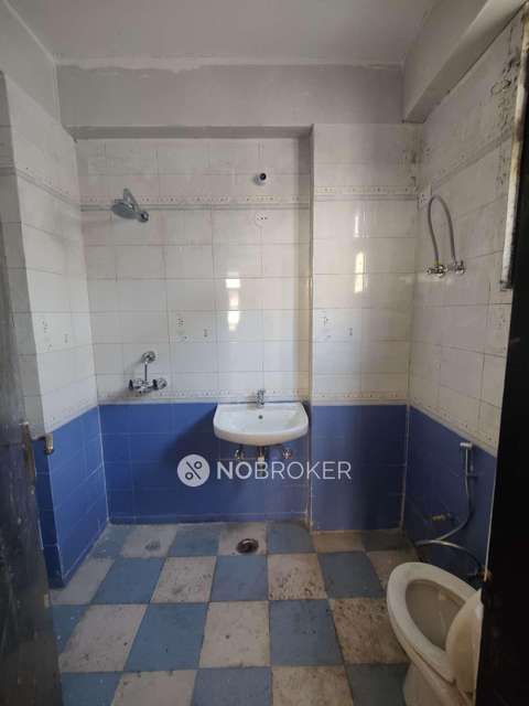 3 BHK Flat In Shree Krishna Cghs For Sale  In  Sector 21d