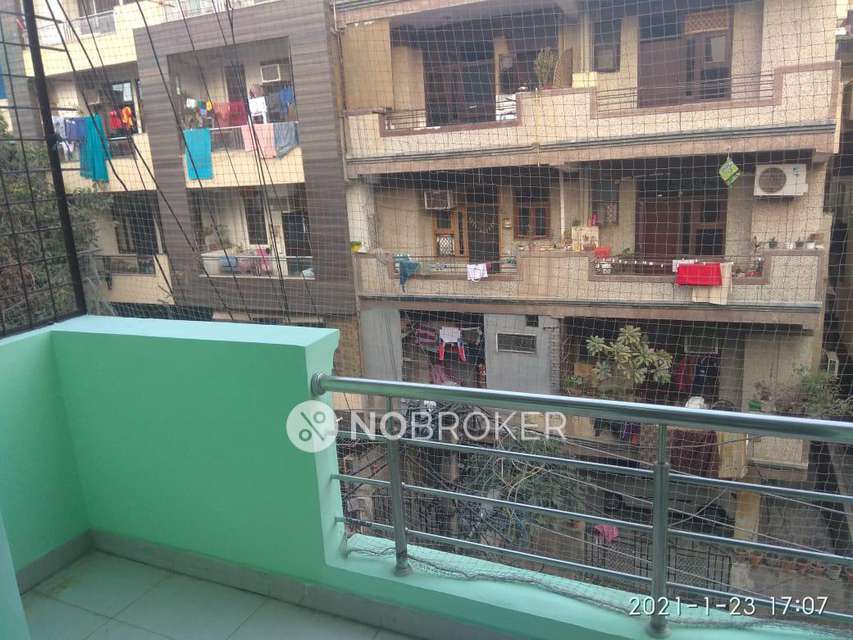 3 BHK Flat In No Name For Sale  In Indirapuram