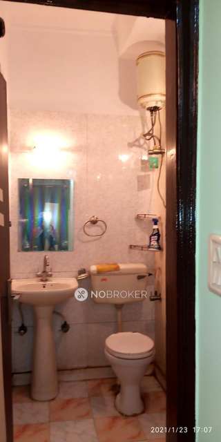 3 BHK Flat In No Name For Sale  In Indirapuram