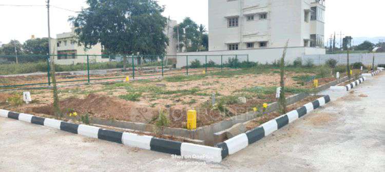 Plot For Sale  In Kns Madeshwara Town In Kanakapura Rd Exit Toll