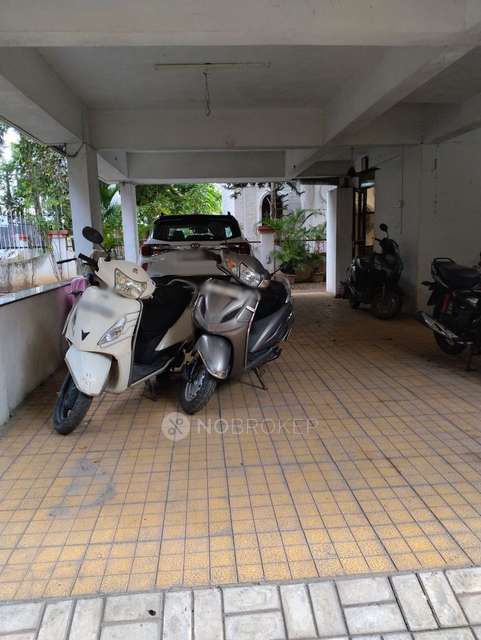 2 BHK Flat In Zende Alcove For Sale  In Ghorpadi