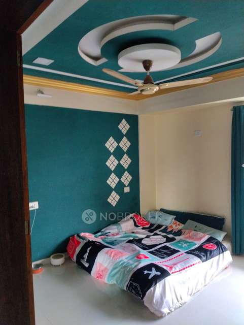 2 BHK Flat In Zende Alcove For Sale  In Ghorpadi