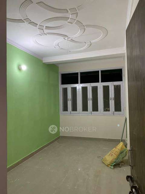 4+ BHK Flat In Rwa Jasola , Jasola For Sale  In Tughlakabad