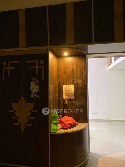 4+ BHK Flat In Rwa Jasola , Jasola For Sale  In Tughlakabad