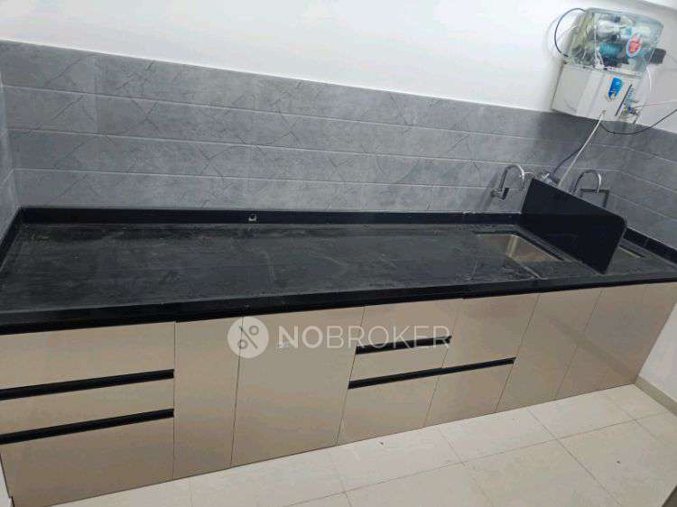 2 BHK Flat In Roshan Milestone for Rent  In Wakad