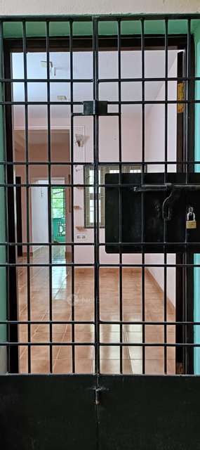 2 BHK Flat In Badal Palace For Sale  In Chromepet