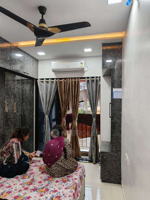 2 BHK Flat In Imperial Palms For Sale  In Vasai East