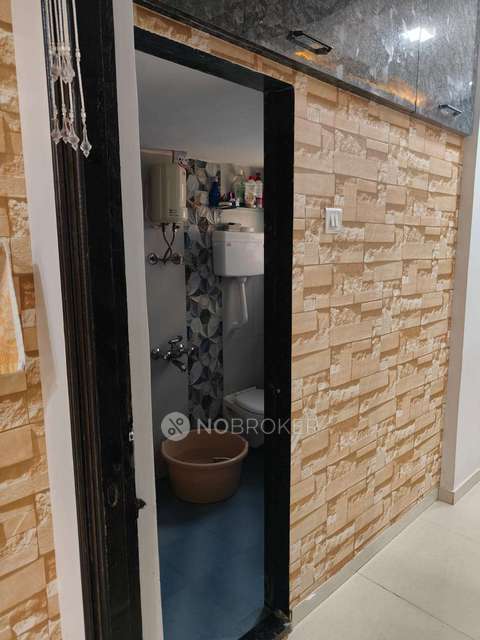 2 BHK Flat In Imperial Palms For Sale  In Vasai East