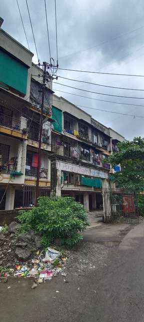 2 BHK Flat In Dream Homes Chs For Sale  In Vichumbe