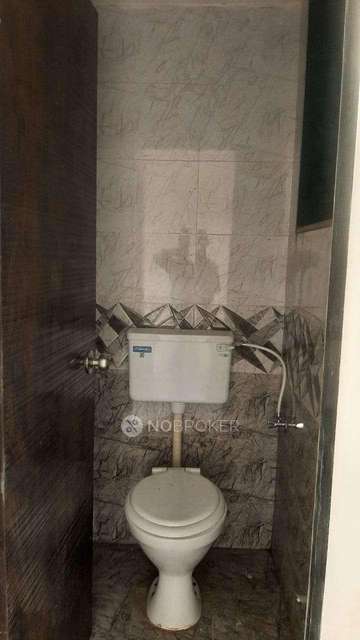 2 BHK Flat In Dream Homes Chs For Sale  In Vichumbe