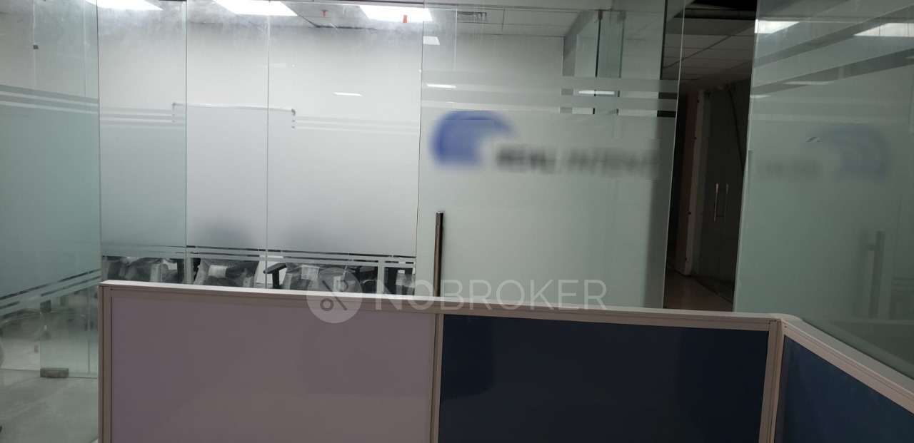 Office Space in Spectrum Metro Mall, Noida for Rent 